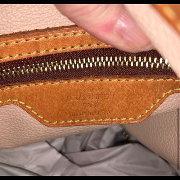 SOLD Authentic vintage Louis Vuitton GM bucket bag - Picture 3 of 9